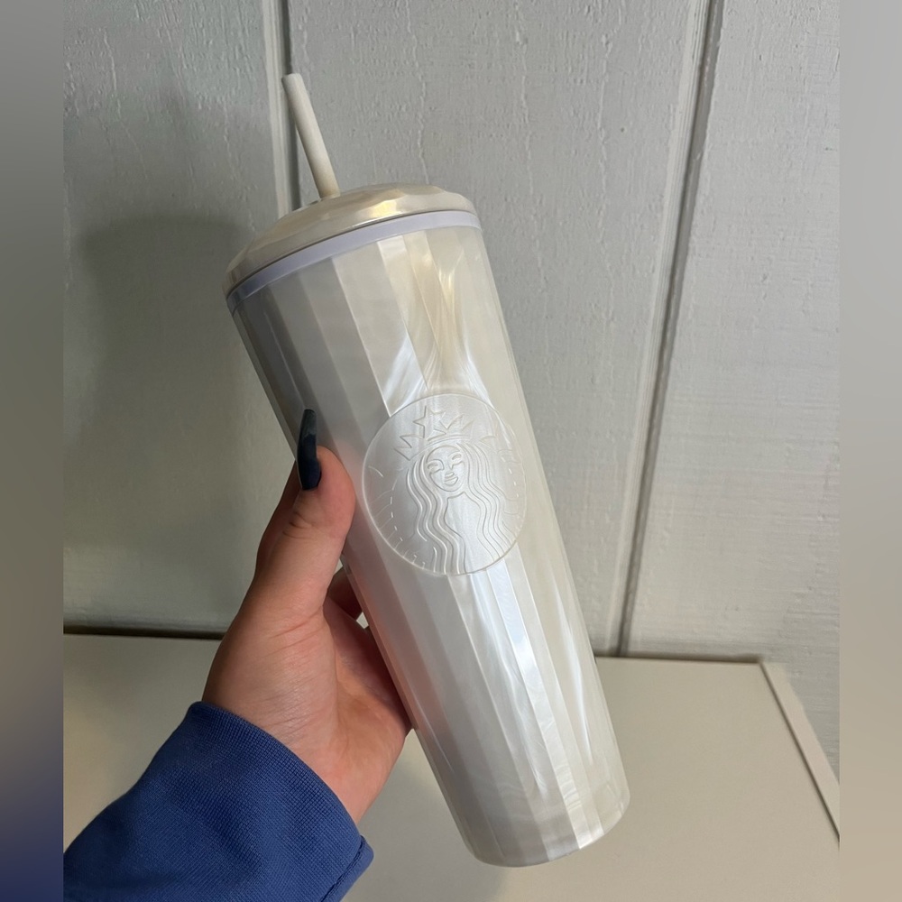 🤍Pearl Domed Top Starbuck Tumbler🤍